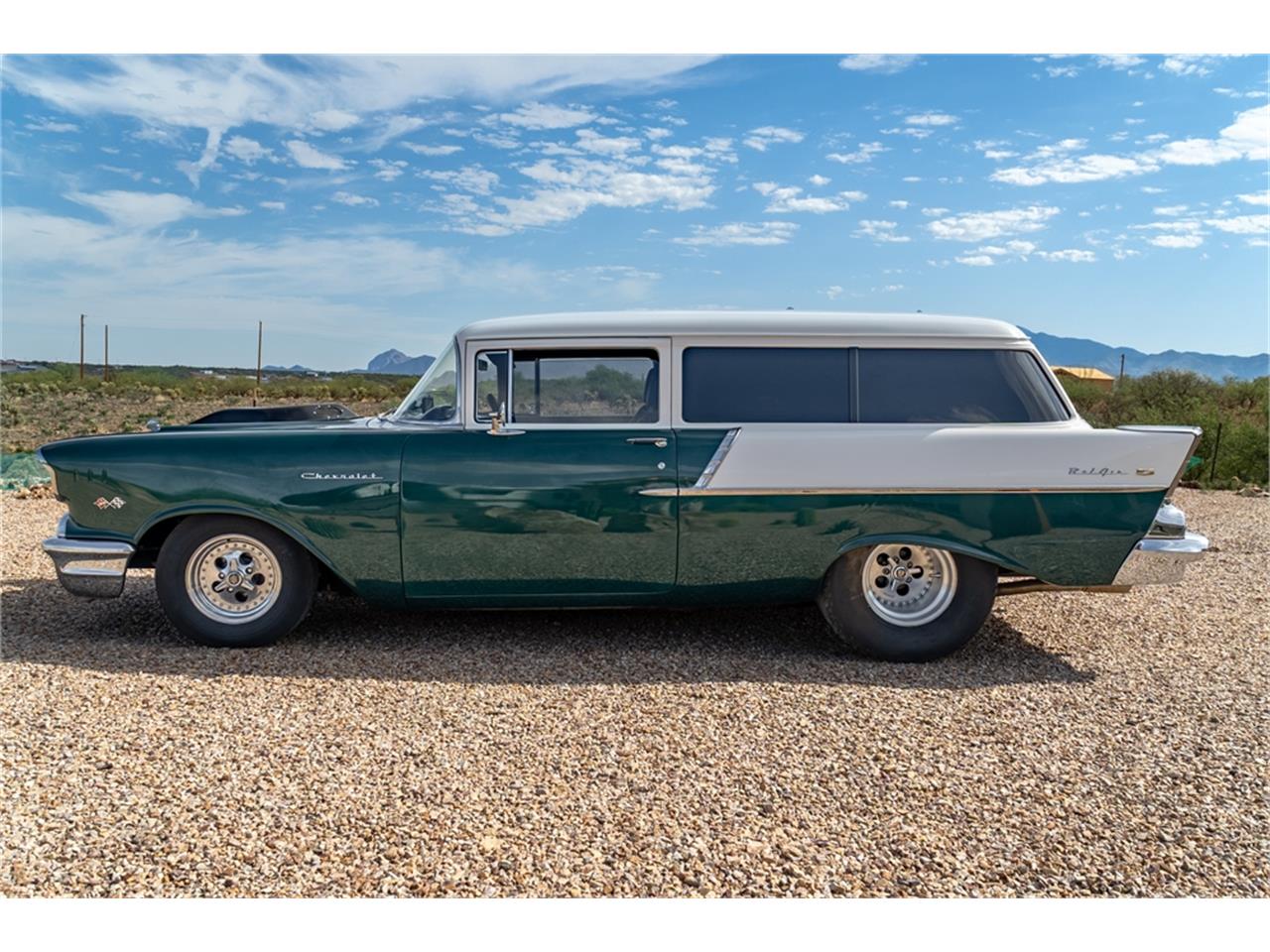 Chevrolet-Bel-air-wagon-1957-Hunter-Green-White-Black-12