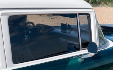Chevrolet-Bel-air-wagon-1957-Hunter-Green-White-Black-24