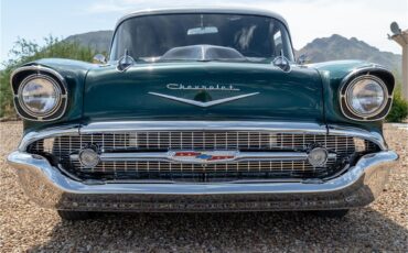 Chevrolet-Bel-air-wagon-1957-Hunter-Green-White-Black-30
