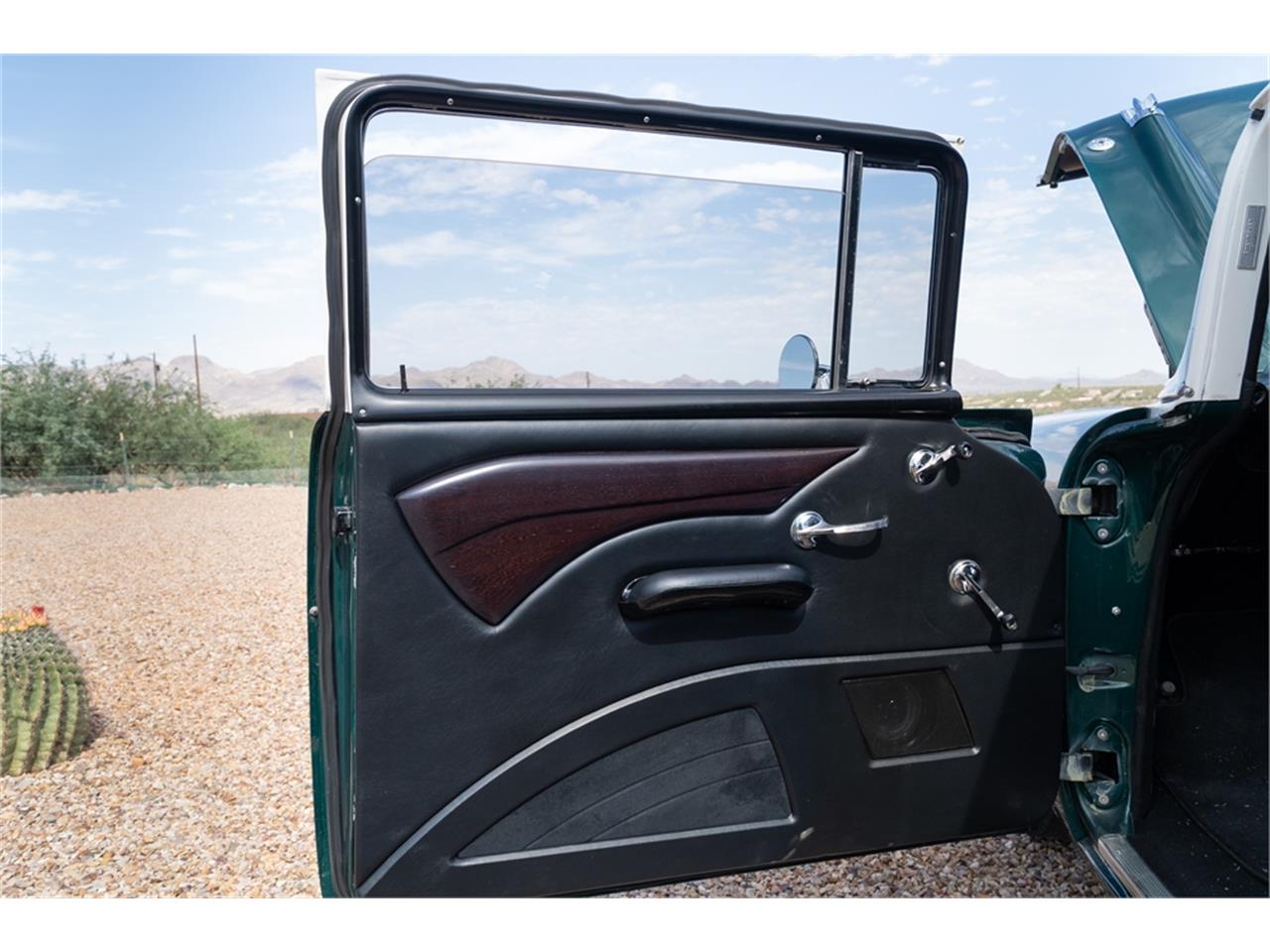Chevrolet-Bel-air-wagon-1957-Hunter-Green-White-Black-6