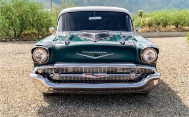 Chevrolet-Bel-air-wagon-1957-Hunter-Green-White-Black-84