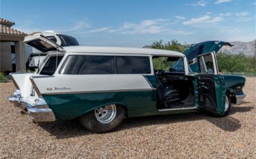 Chevrolet-Bel-air-wagon-1957-Hunter-Green-White-Black-86