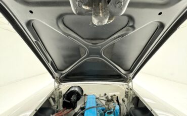 Chevrolet-Biscayne-1958-Tropic-Turquoise-Light-Blue-2