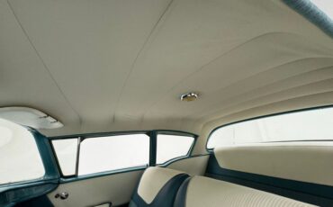 Chevrolet-Biscayne-1958-Tropic-Turquoise-Light-Blue-46