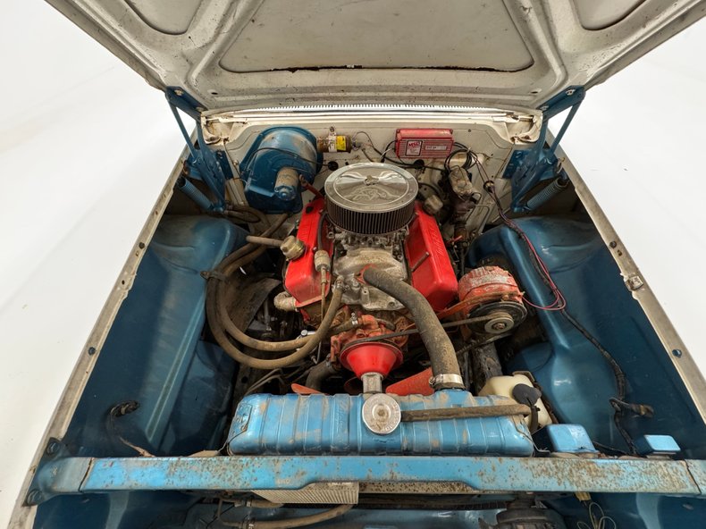 Chevrolet-Biscayne-1958-White-Blue-36
