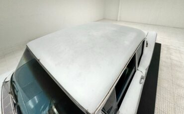 Chevrolet-Biscayne-1958-White-Blue-4