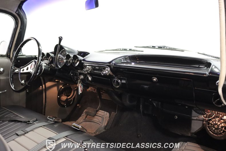 Chevrolet-Biscayne-1960-Black-Diamond-Black-42