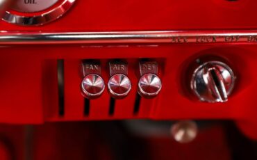 Chevrolet-Biscayne-1961-Ravishing-Red-Red-25