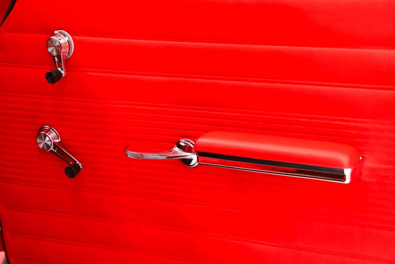 Chevrolet-Biscayne-1961-Ravishing-Red-Red-35