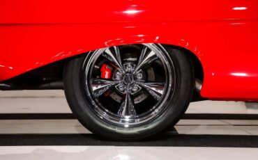 Chevrolet-Biscayne-1961-Ravishing-Red-Red-40