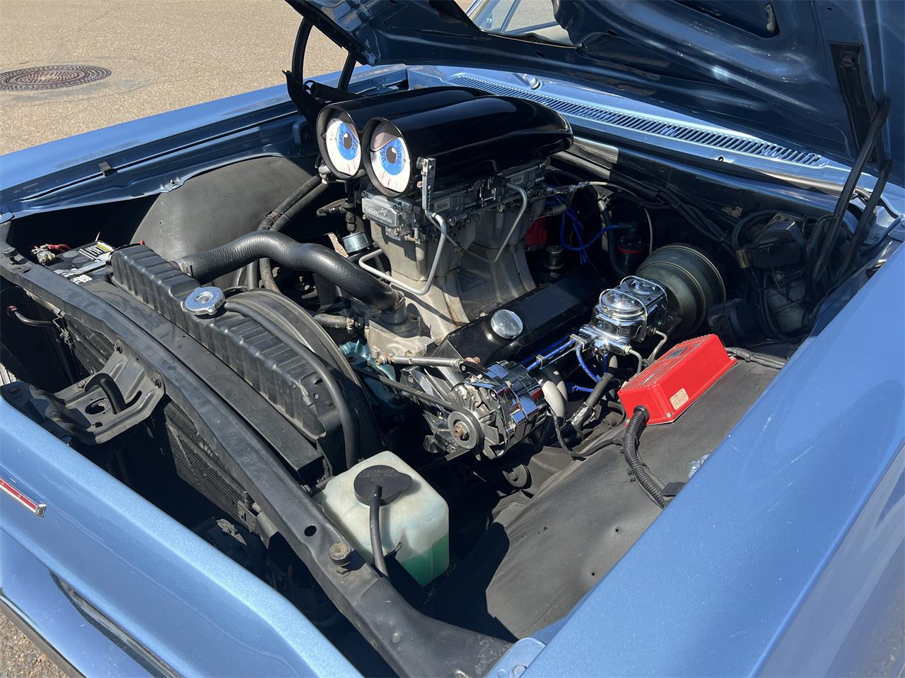 Chevrolet-Biscayne-1965-Blue-Tan-10