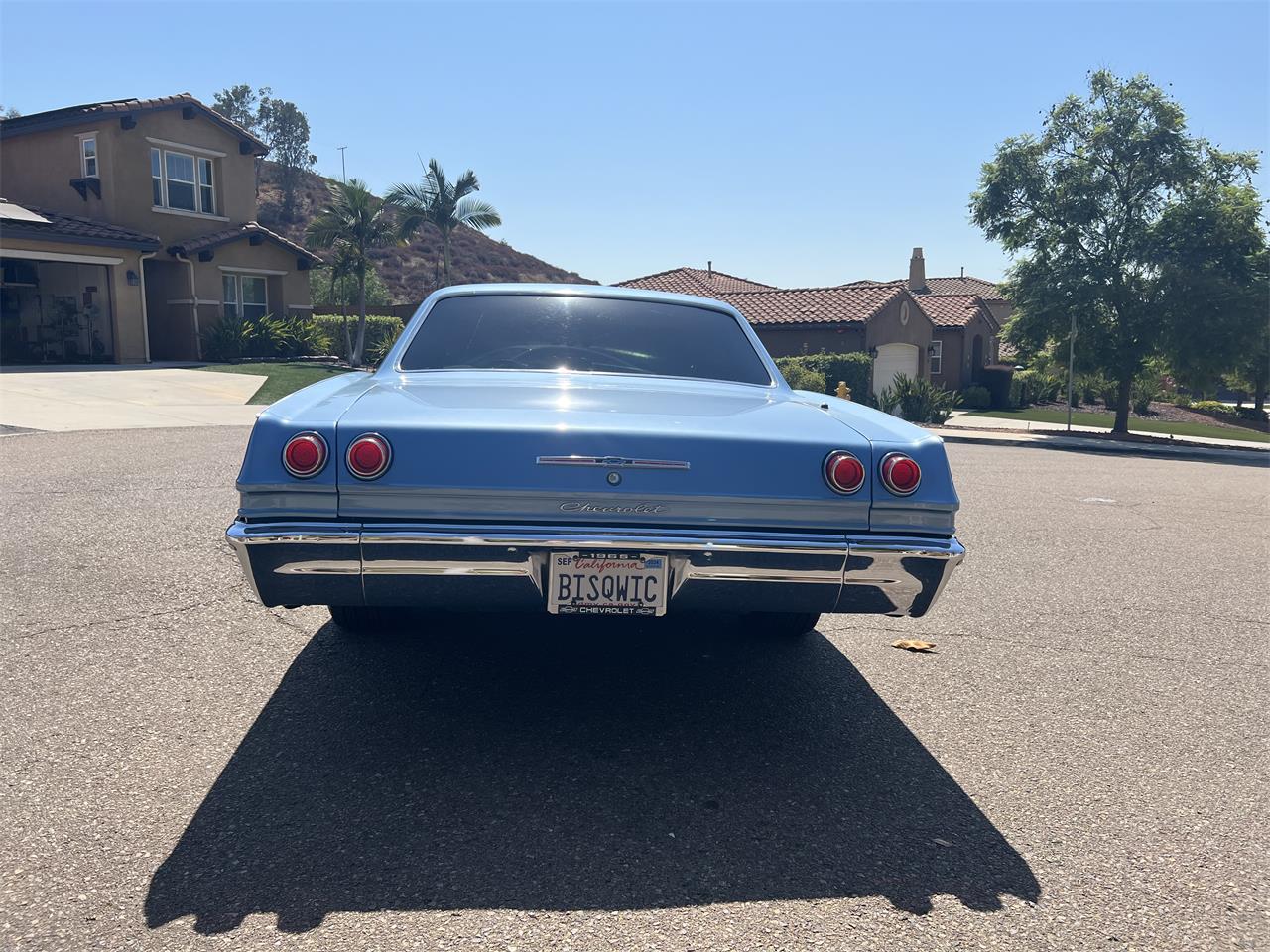 Chevrolet-Biscayne-1965-Blue-Tan-4