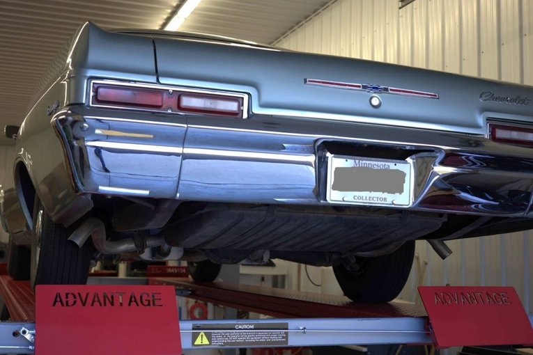 Chevrolet-Biscayne-1966-Blue-Beige-27