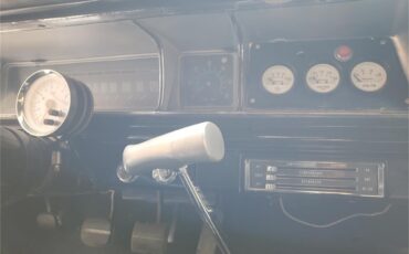 Chevrolet-Biscayne-1966-White-Black-18