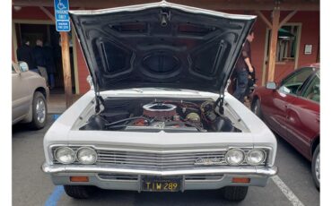 Chevrolet-Biscayne-1966-White-Black-29