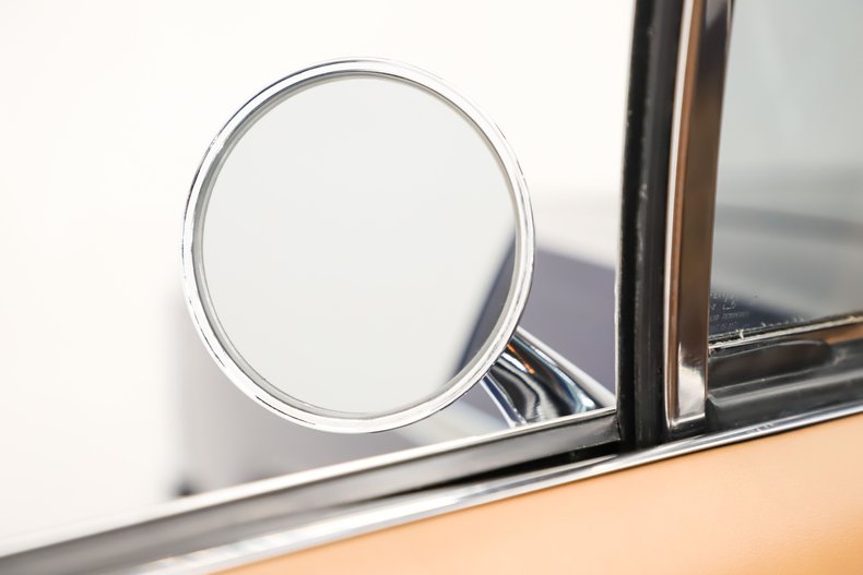 Chevrolet-Biscayne-1967-Luxo-Blue-Tan-14