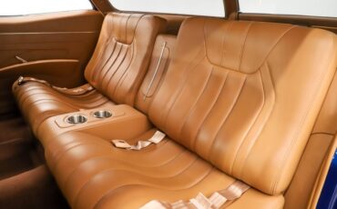 Chevrolet-Biscayne-1967-Luxo-Blue-Tan-15