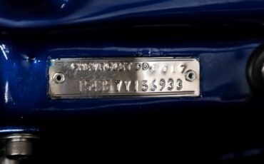 Chevrolet-Biscayne-1967-Luxo-Blue-Tan-16