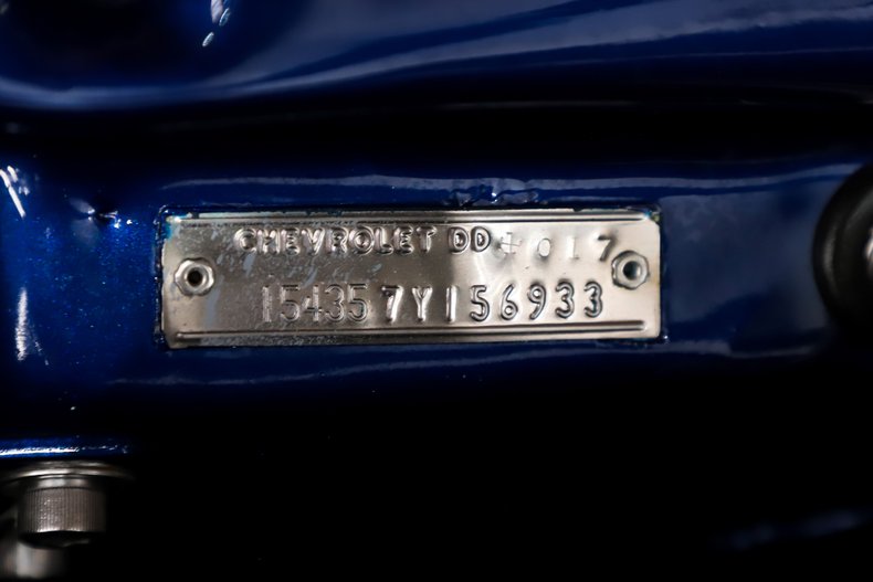 Chevrolet-Biscayne-1967-Luxo-Blue-Tan-16