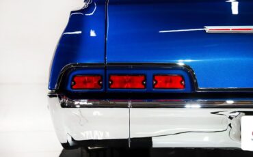 Chevrolet-Biscayne-1967-Luxo-Blue-Tan-33