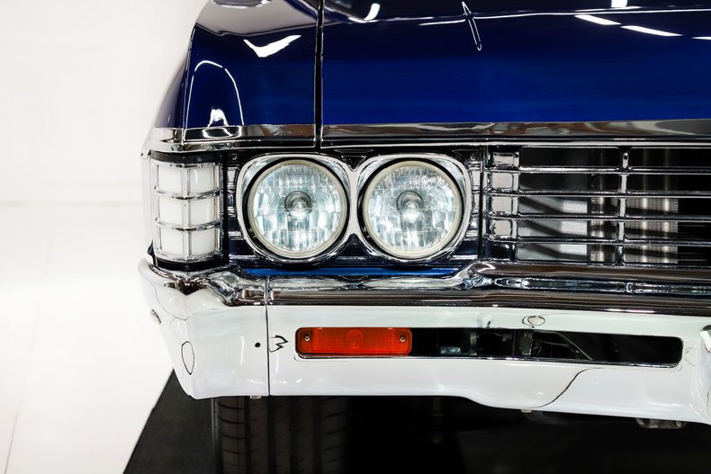 Chevrolet-Biscayne-1967-Luxo-Blue-Tan-36