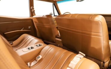 Chevrolet-Biscayne-1967-Luxo-Blue-Tan-40