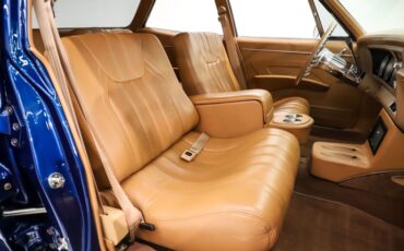Chevrolet-Biscayne-1967-Luxo-Blue-Tan-46