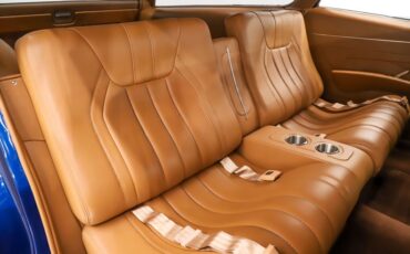 Chevrolet-Biscayne-1967-Luxo-Blue-Tan-9