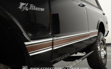 Chevrolet-Blazer-1971-Black-Black-22