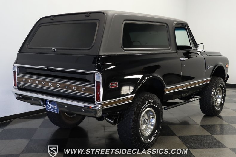 Chevrolet-Blazer-1971-Black-Black-35
