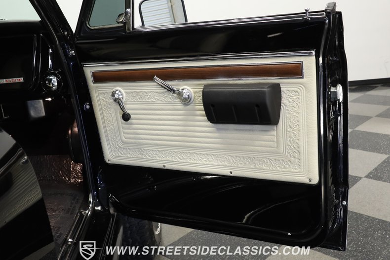 Chevrolet-Blazer-1971-Black-Black-6