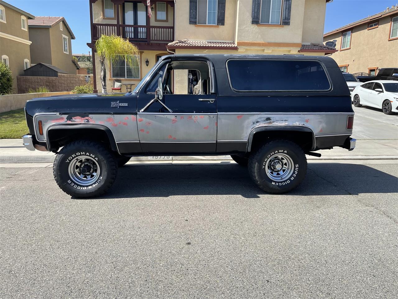 Chevrolet-Blazer-1973-Black-amp-silver-Black-1