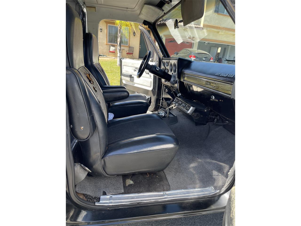 Chevrolet-Blazer-1973-Black-amp-silver-Black-26