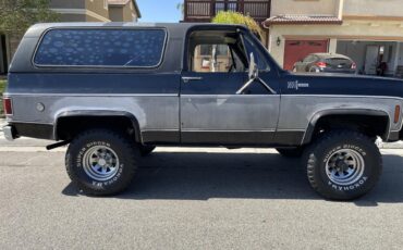 Chevrolet-Blazer-1973-Black-amp-silver-Black