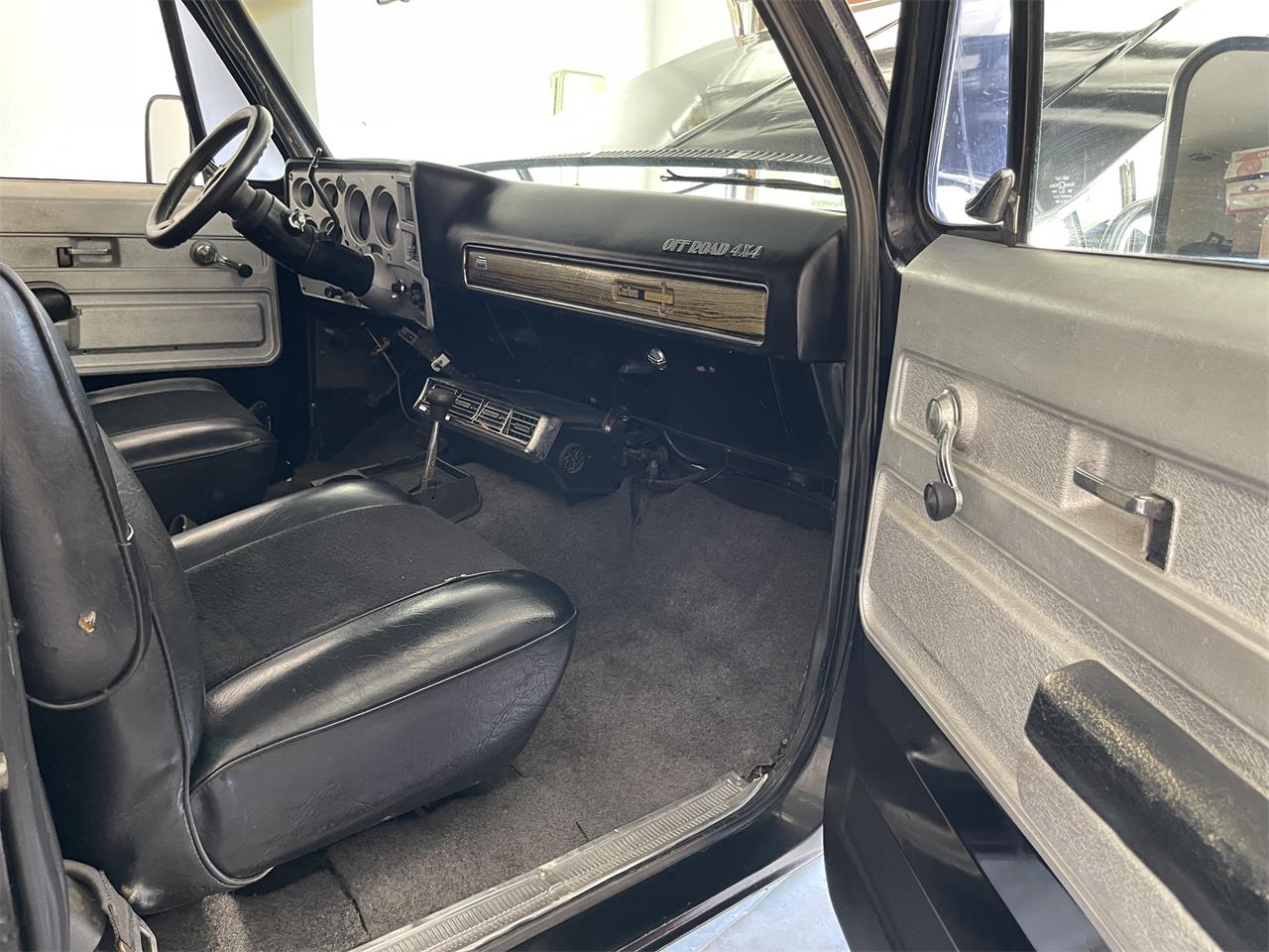 Chevrolet-Blazer-1973-Black-amp-silver-Black-9