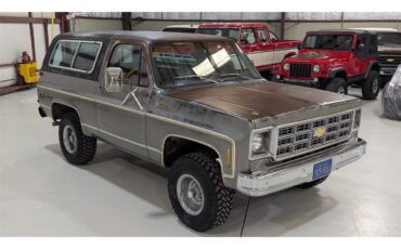 Chevrolet-Blazer-1977-Silver-Red-14