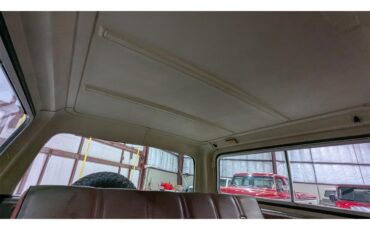 Chevrolet-Blazer-1977-Silver-Red-2