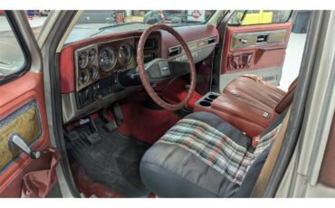 Chevrolet-Blazer-1977-Silver-Red-26