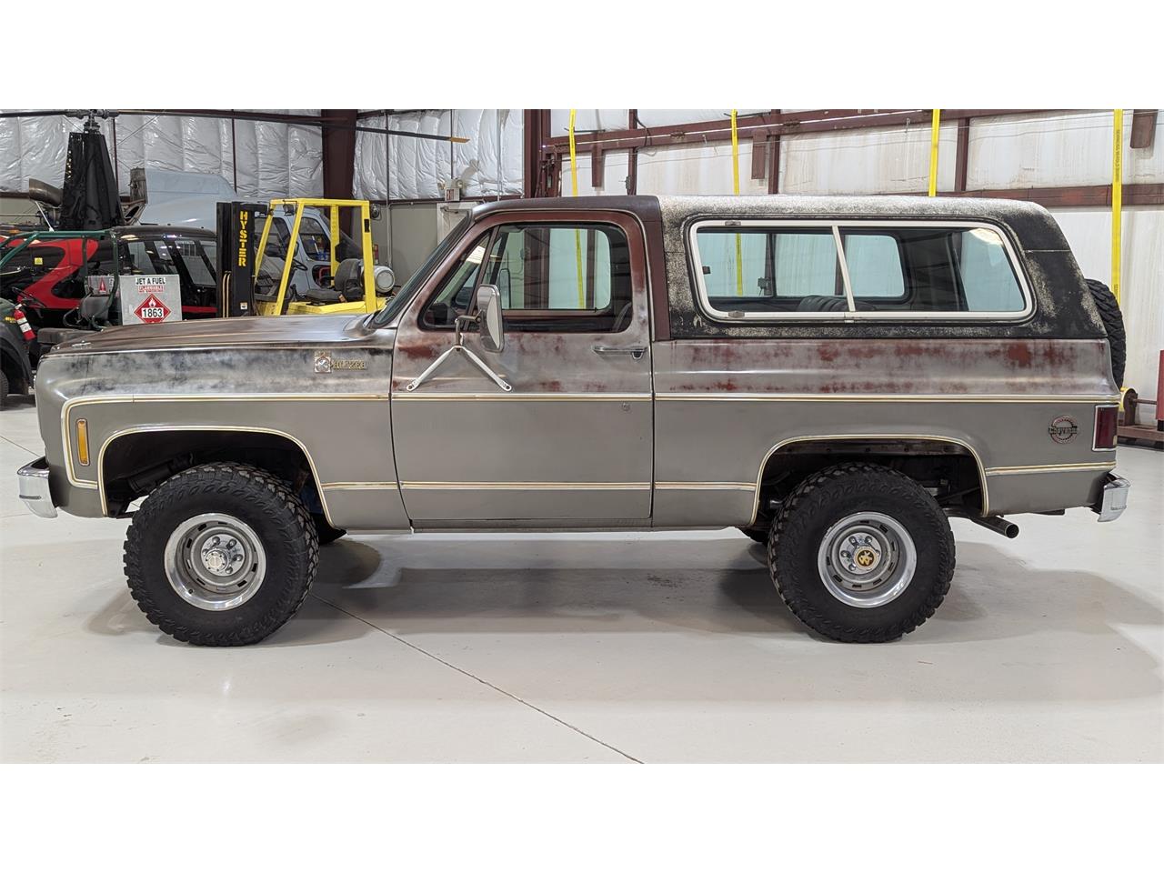 Chevrolet-Blazer-1977-Silver-Red-6