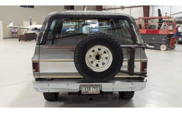 Chevrolet-Blazer-1977-Silver-Red-8