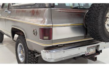 Chevrolet-Blazer-1977-Silver-Red-9
