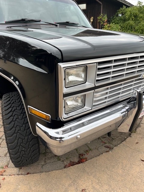 Chevrolet-Blazer-1984-SUV-10