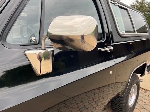 Chevrolet-Blazer-1984-SUV-11
