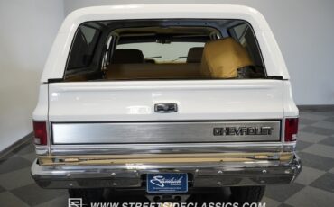 Chevrolet-Blazer-1984-SUV-13