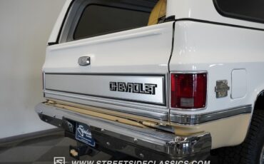 Chevrolet-Blazer-1984-SUV-15