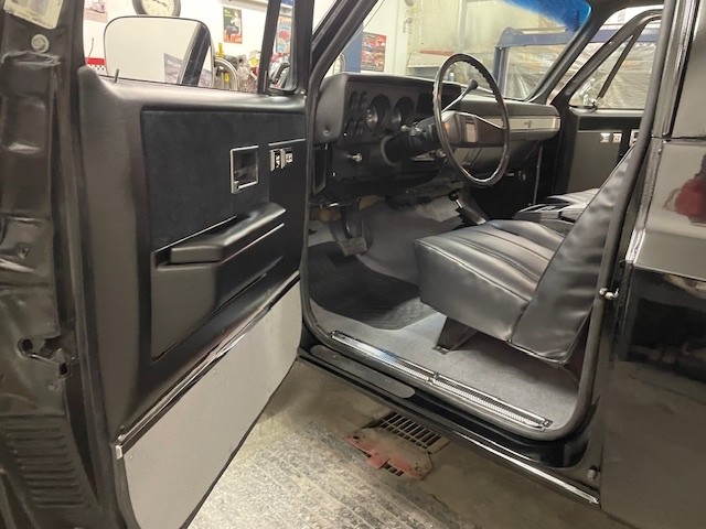 Chevrolet-Blazer-1984-SUV-20