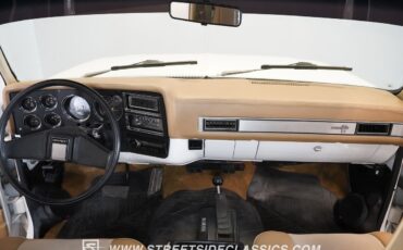 Chevrolet-Blazer-1984-SUV-35