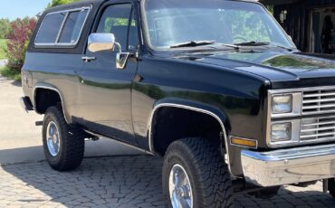 Chevrolet-Blazer-1984-SUV-6