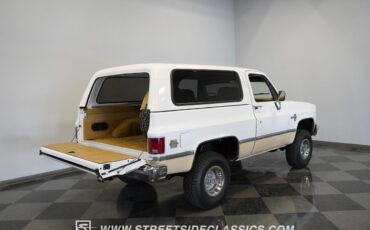 Chevrolet-Blazer-1984-SUV-6