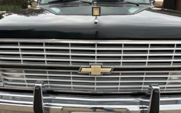 Chevrolet-Blazer-1984-SUV-9